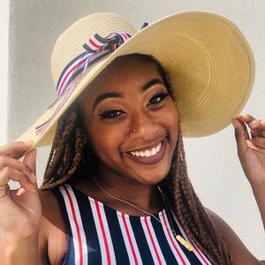 Meet your Posher, Sierra